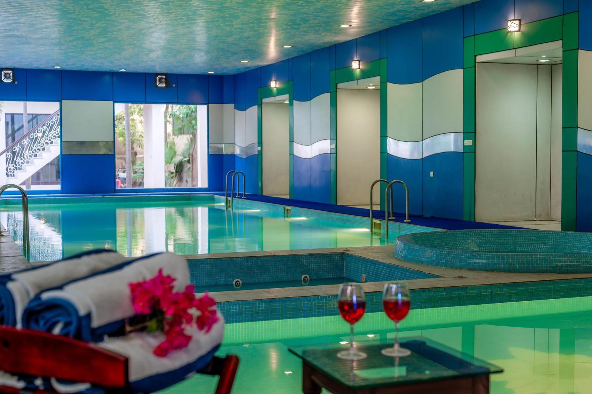 Nine Palms Villa Джайпур Екстериор снимка