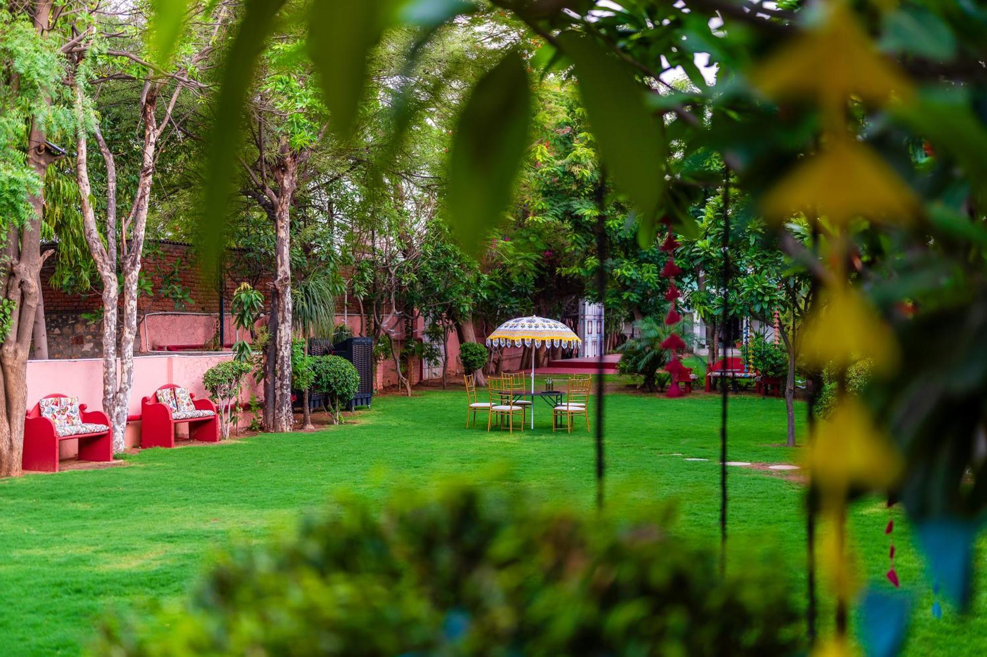 Nine Palms Villa Джайпур Екстериор снимка