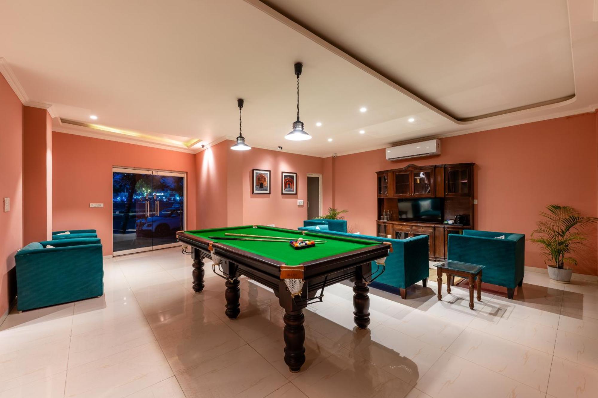 Nine Palms Villa Джайпур Екстериор снимка