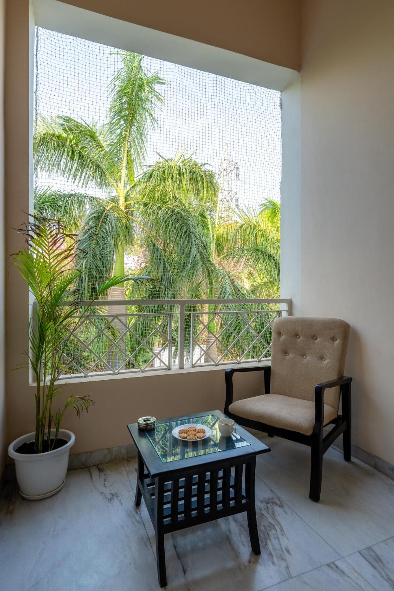 Nine Palms Villa Джайпур Екстериор снимка