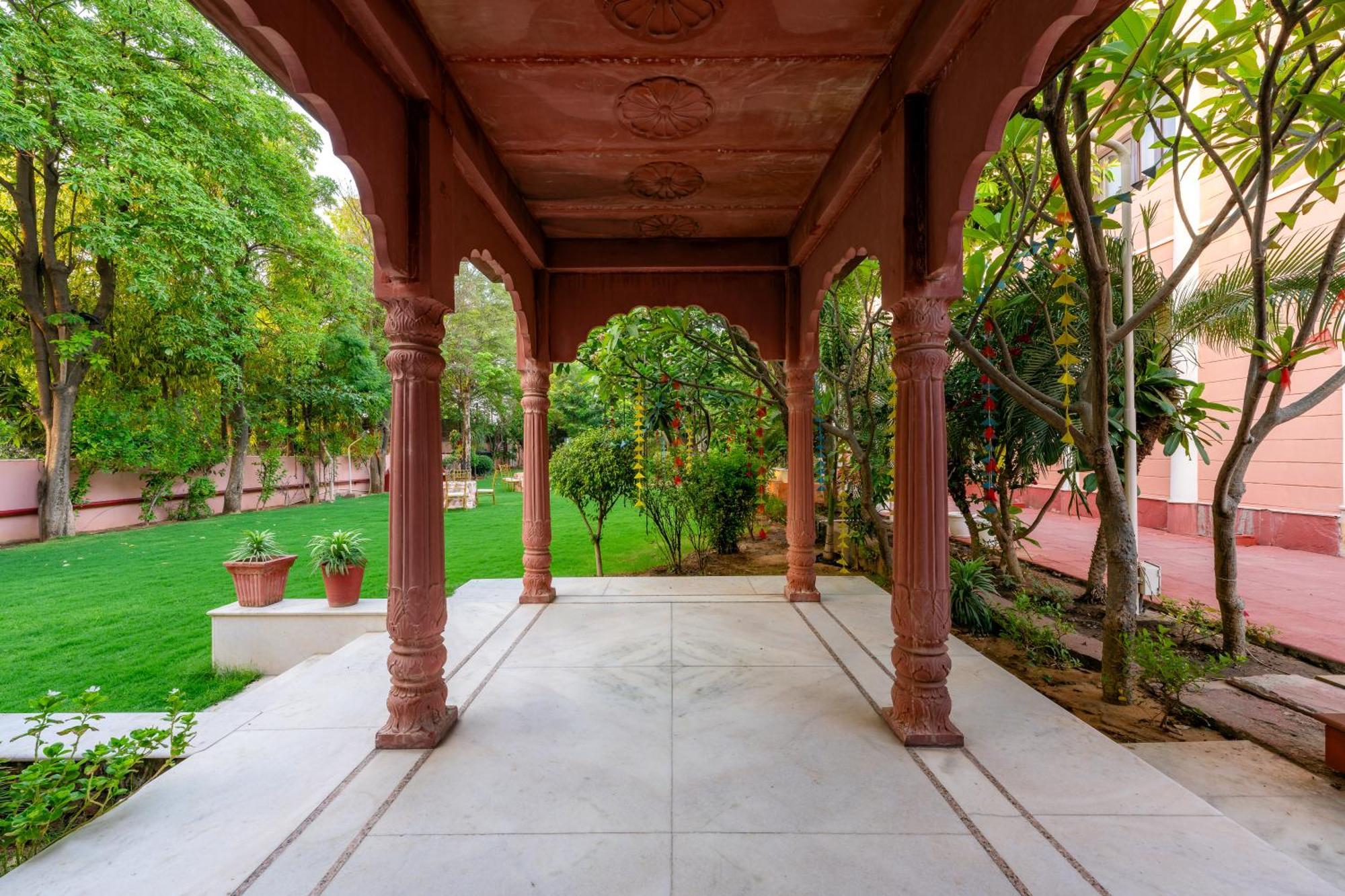 Nine Palms Villa Джайпур Екстериор снимка