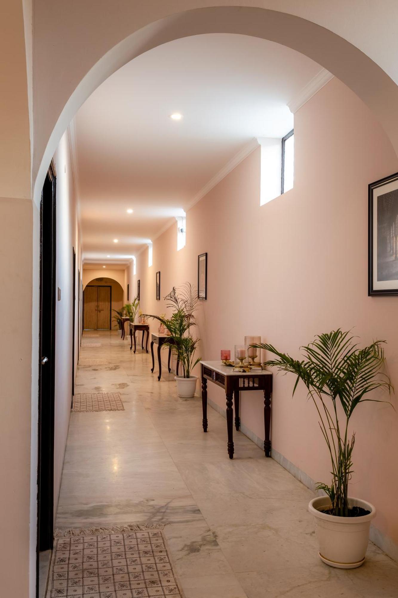 Nine Palms Villa Джайпур Екстериор снимка